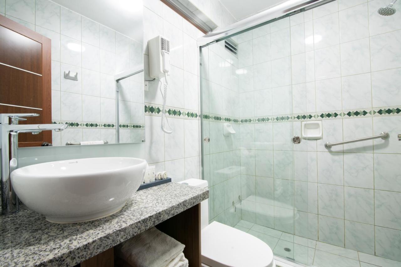 El Tumi Hotel 瓦拉斯 外观 照片